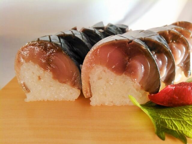 ノルウェー産鯖棒すし